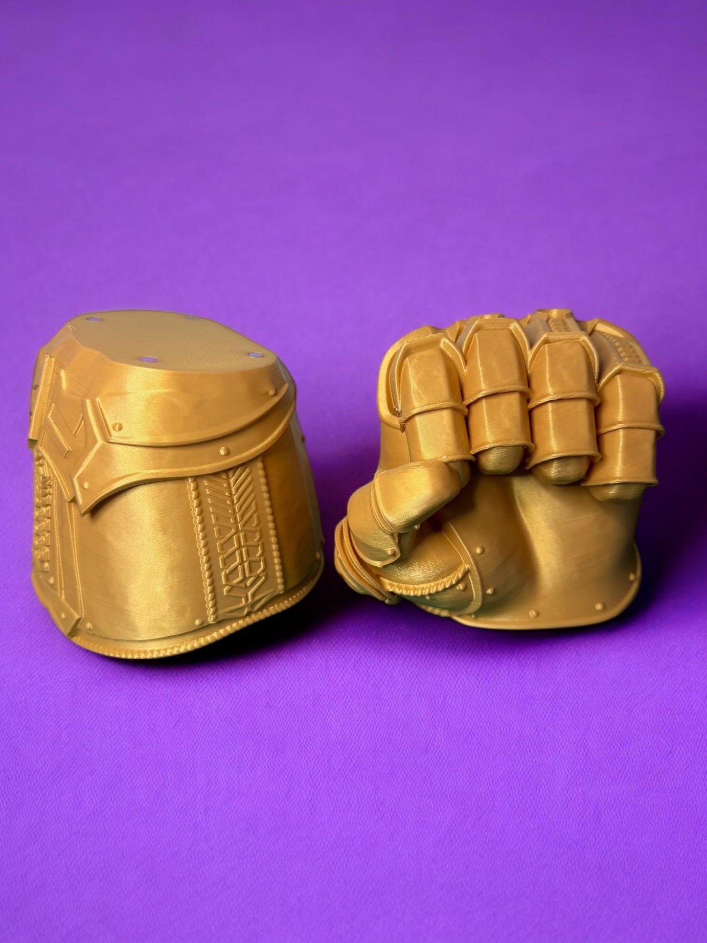 Infinity Gauntlet Deck Box & Dice Storage